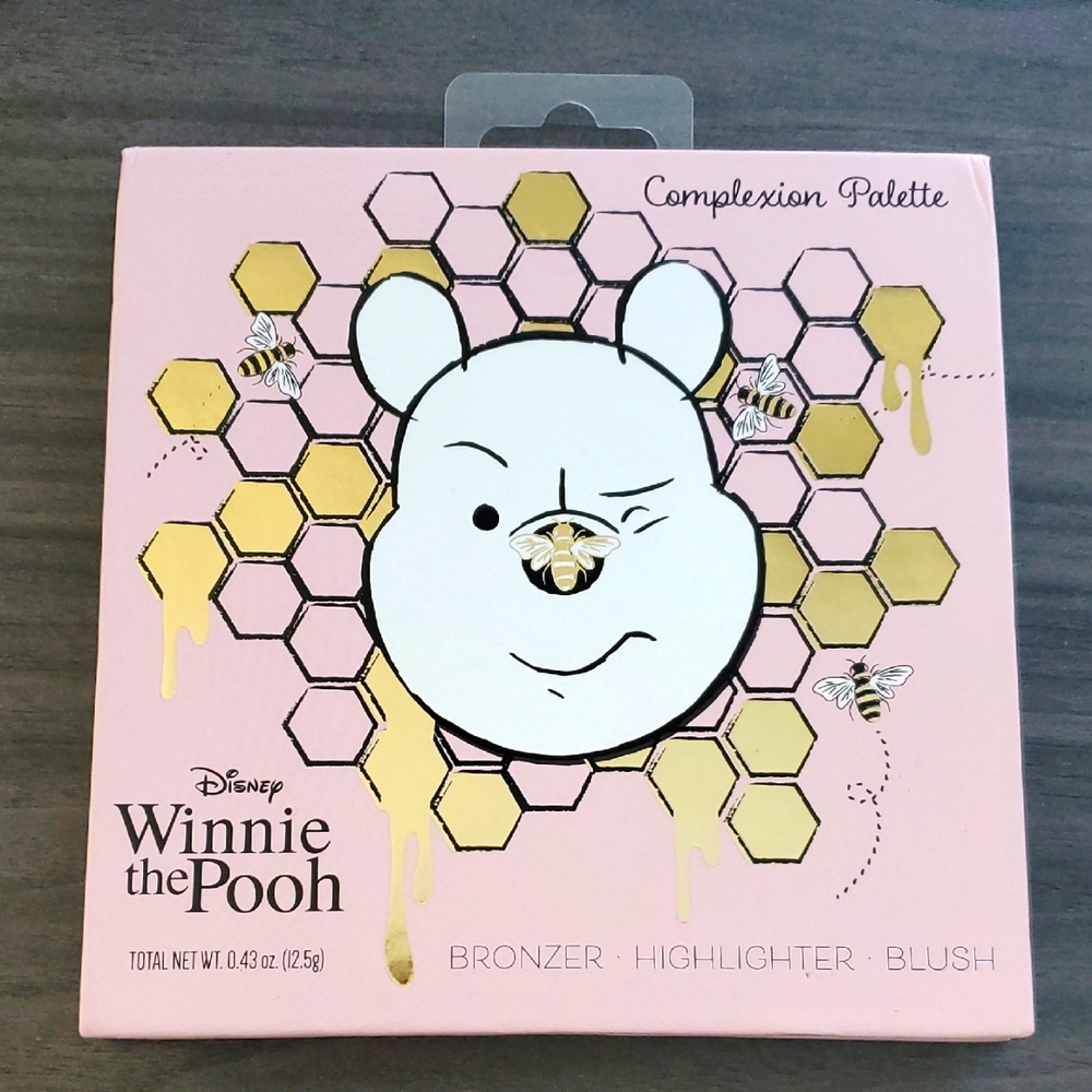 Disney Winnie the Pooh Complexion Palette - Pink and Purple Shades